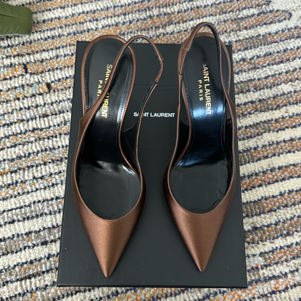 Saint Laurent Brown Fabric Pumps:39
